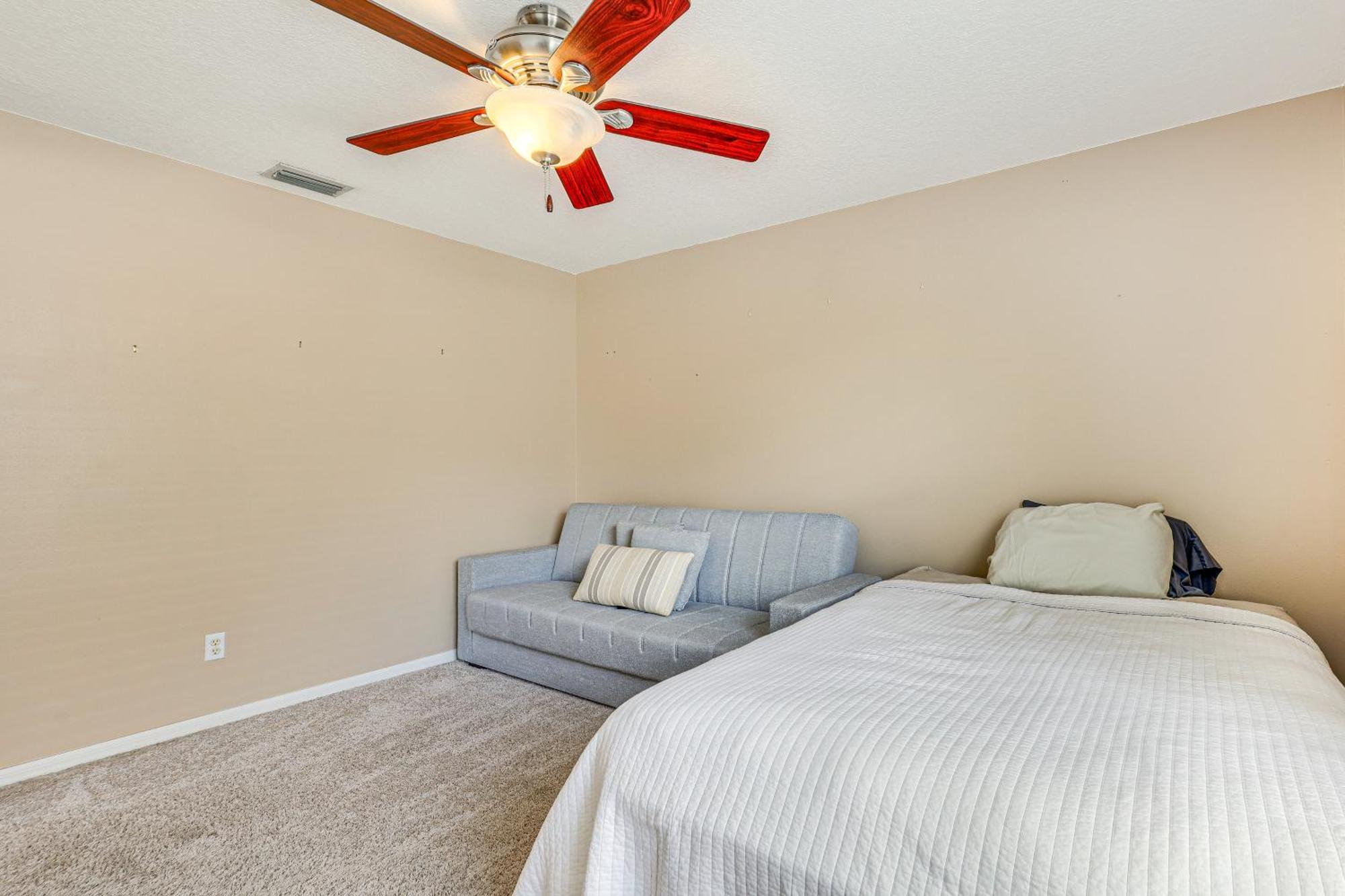 Riverview With Screened Pool About 1 Mi To Marina! Ferienhaus *