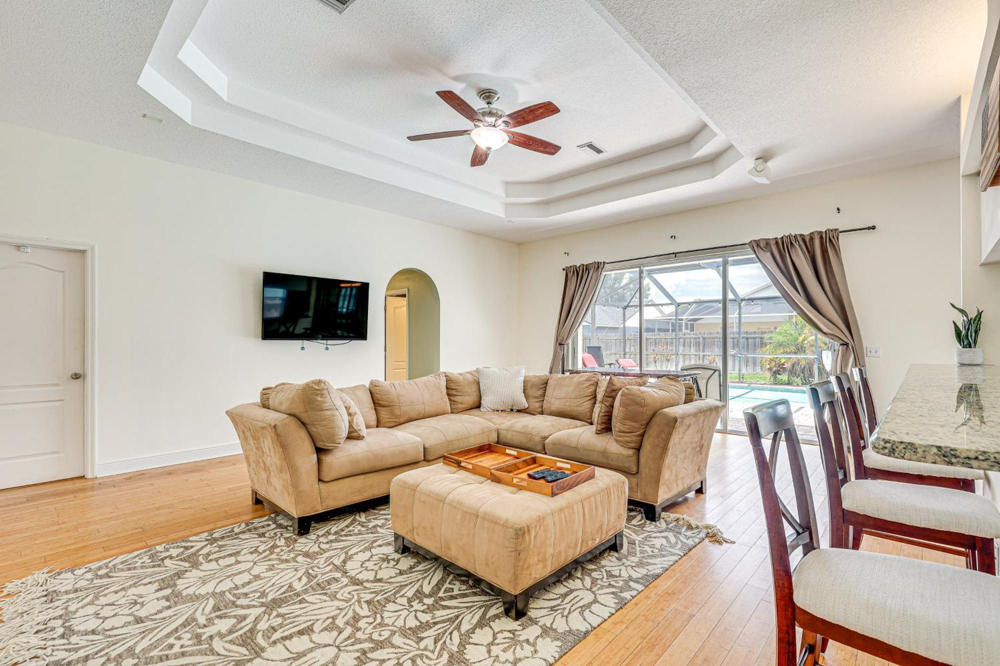 Ferienhaus Riverview With Screened Pool About 1 Mi To Marina! Riverview (Hillsborough County)
